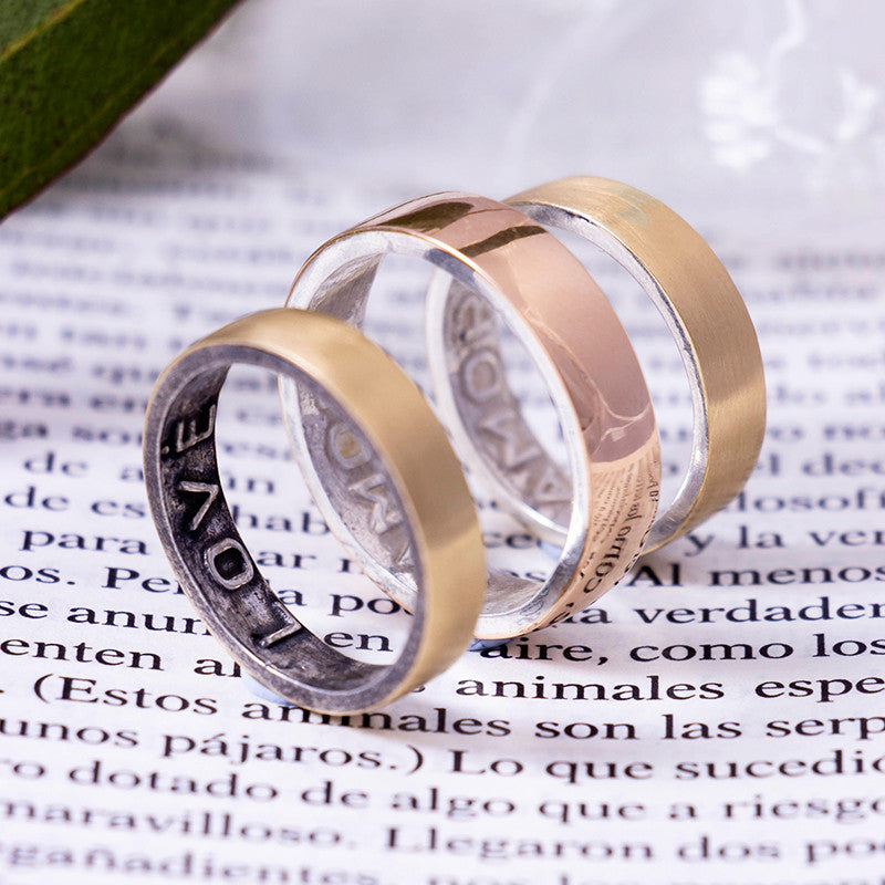 Alianza de plata con plancha de oro