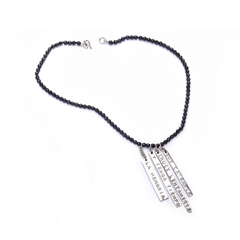 Collar ónix Esther Zarraluki con plata